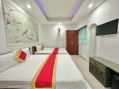 Phú Gia Hotel 464 Nguyễn Văn Linh – Foto’s 8
